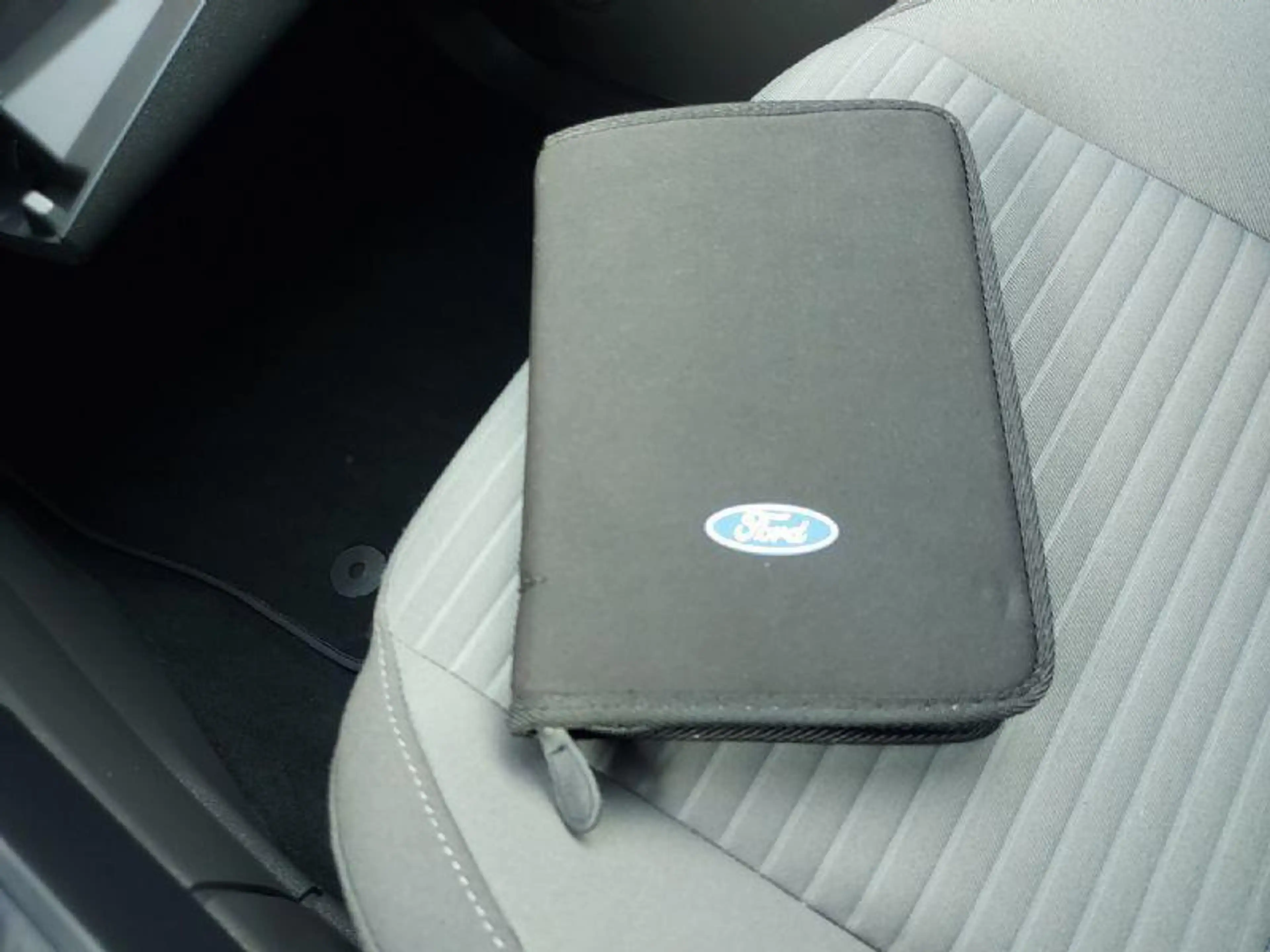 Ford C-Max 1.0 Titanium airco,cruisecontrol,navigatie/camera, — photo 13