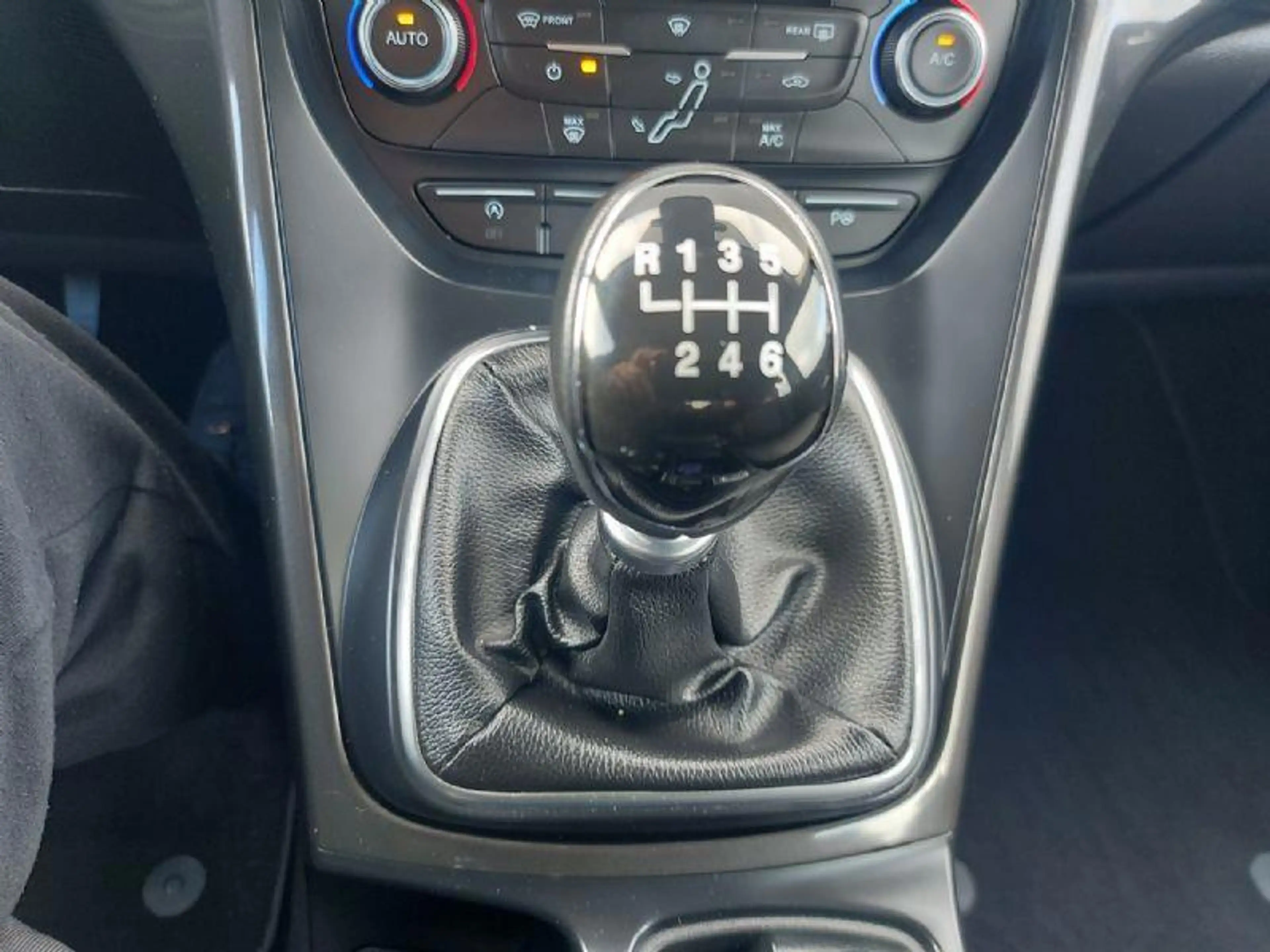 Ford C-Max 1.0 Titanium airco,cruisecontrol,navigatie/camera, — photo 22
