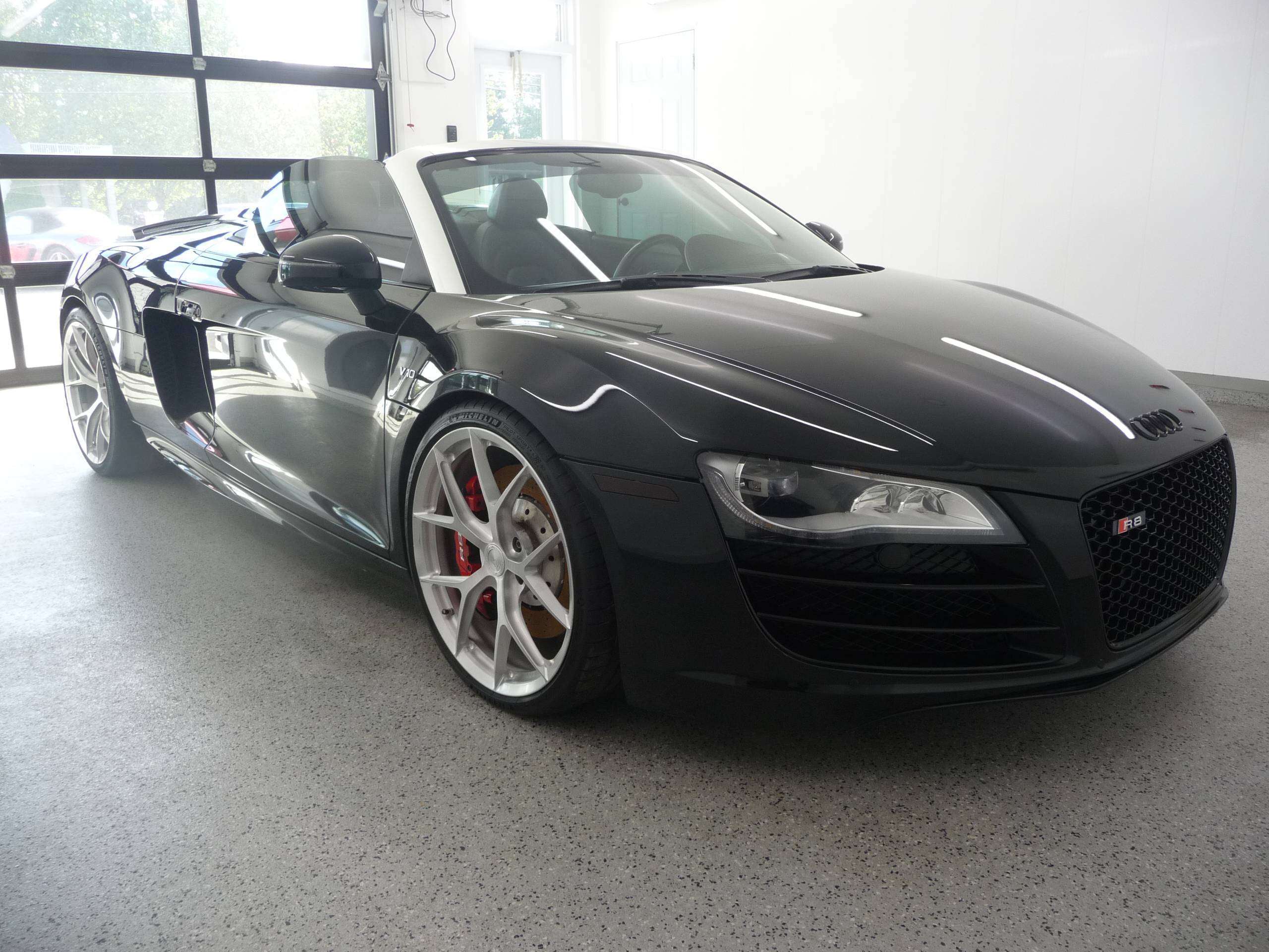 Audi R8