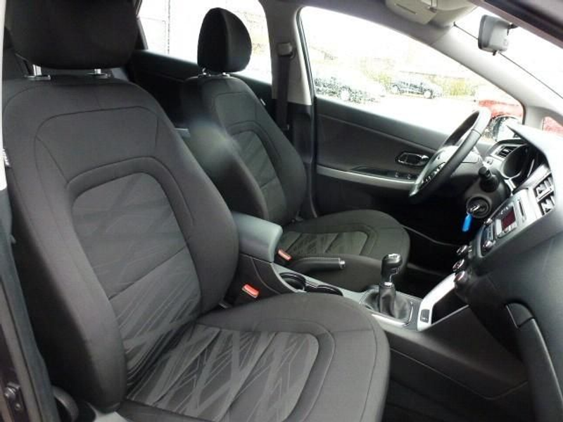 Kia Ceed SW / cee'd SW Ceed Sportswagon 1.6GDI Tempomat+Klima+16"-LM — photo 4
