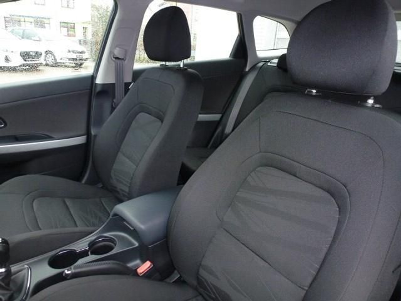 Kia Ceed SW / cee'd SW Ceed Sportswagon 1.6GDI Tempomat+Klima+16"-LM — photo 15