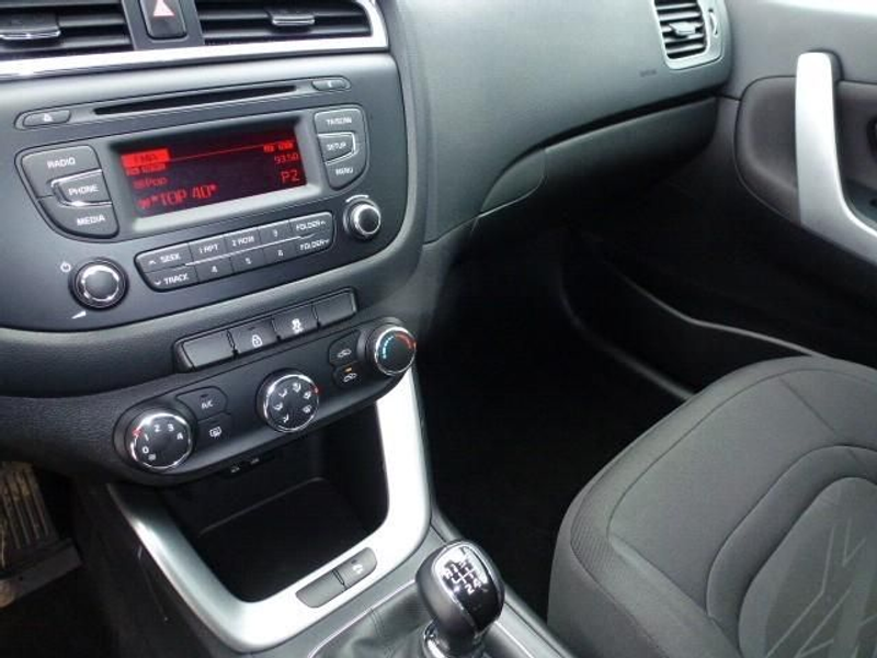 Kia Ceed SW / cee'd SW Ceed Sportswagon 1.6GDI Tempomat+Klima+16"-LM — photo 14