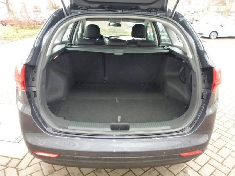 Kia Ceed SW / cee'd SW Ceed Sportswagon 1.6GDI Tempomat+Klima+16"-LM — photo 9