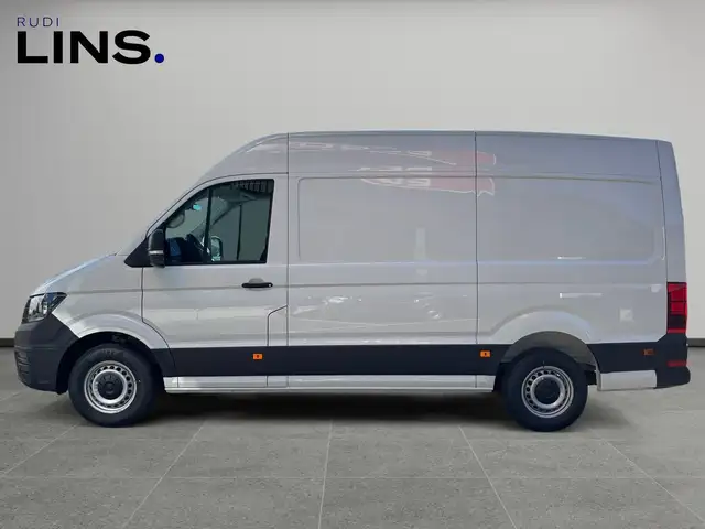 Volkswagen Crafter view 3
