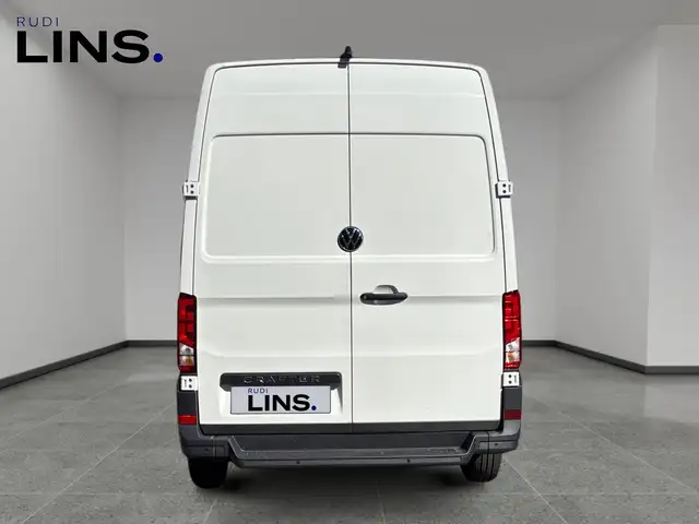 Volkswagen Crafter view 5