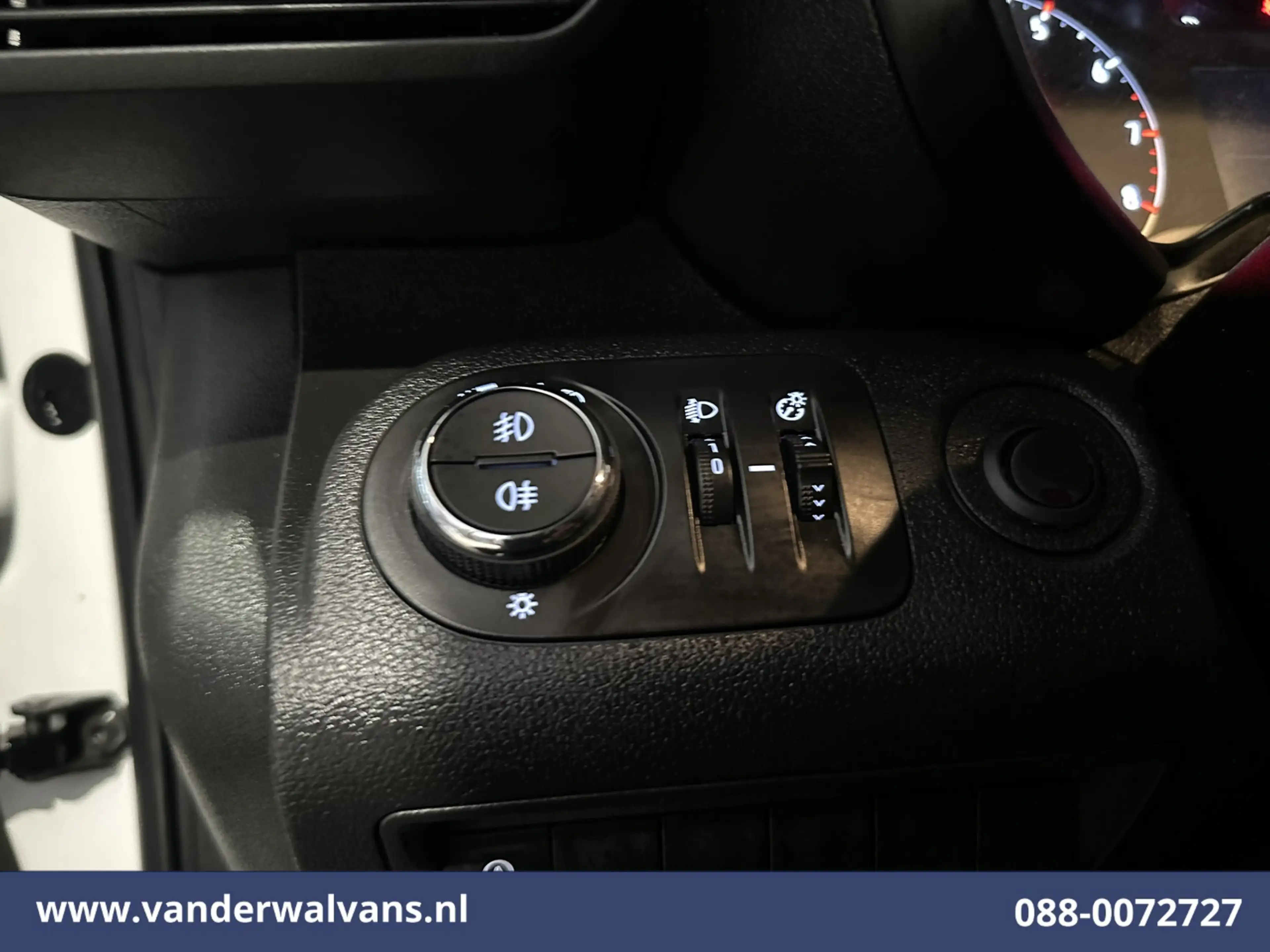 Opel Combo 1.5D 102pk L2H1 Euro6 Airco | Cruisecontrol | Park — photo 17