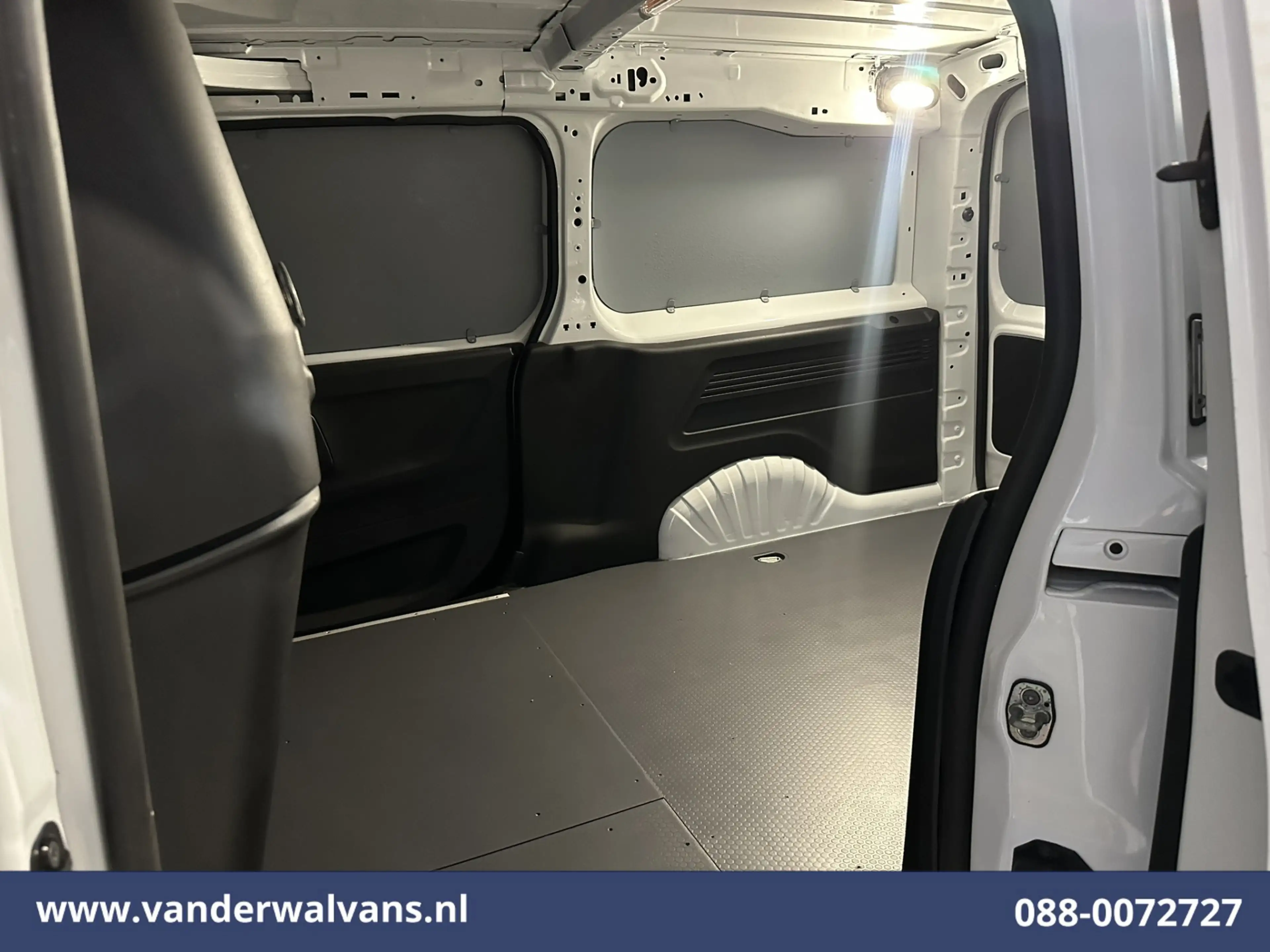 Opel Combo 1.5D 102pk L2H1 Euro6 Airco | Cruisecontrol | Park — photo 11