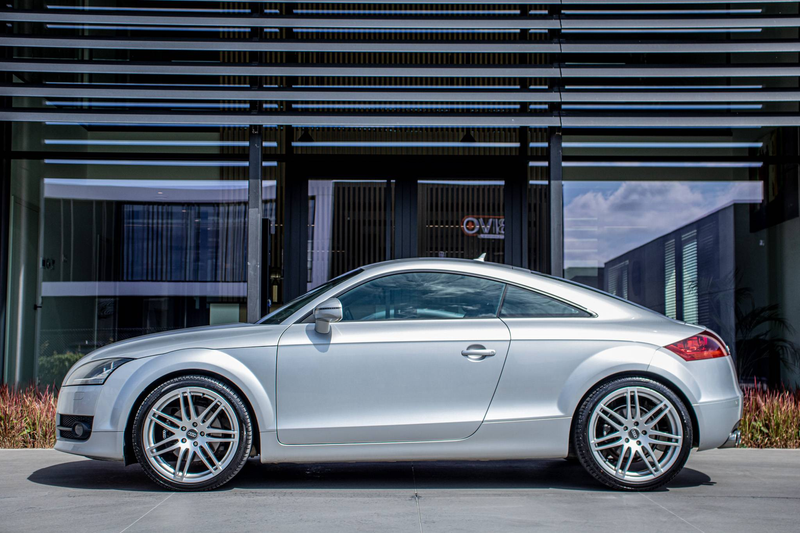 Audi TT Coupé 2.0 TFSI / HISTORIEK / LEDER / AIRCO / SENSOREN / MILLTEK — photo 12