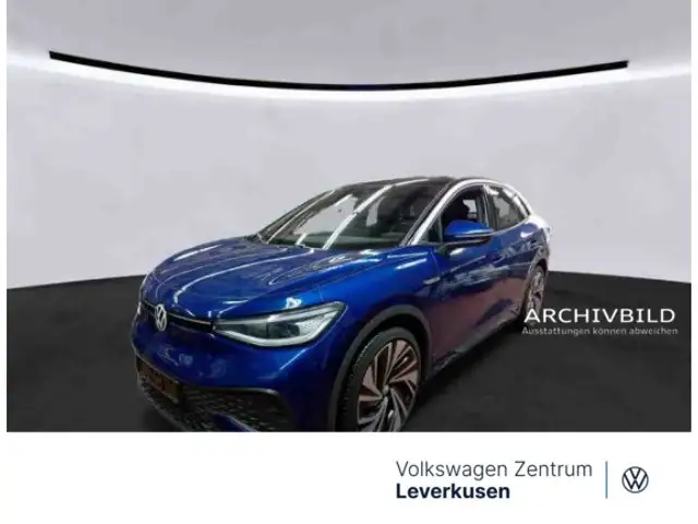 Volkswagen ID.5 Pro Performance MATRIX PANO ACC AHK NAVI