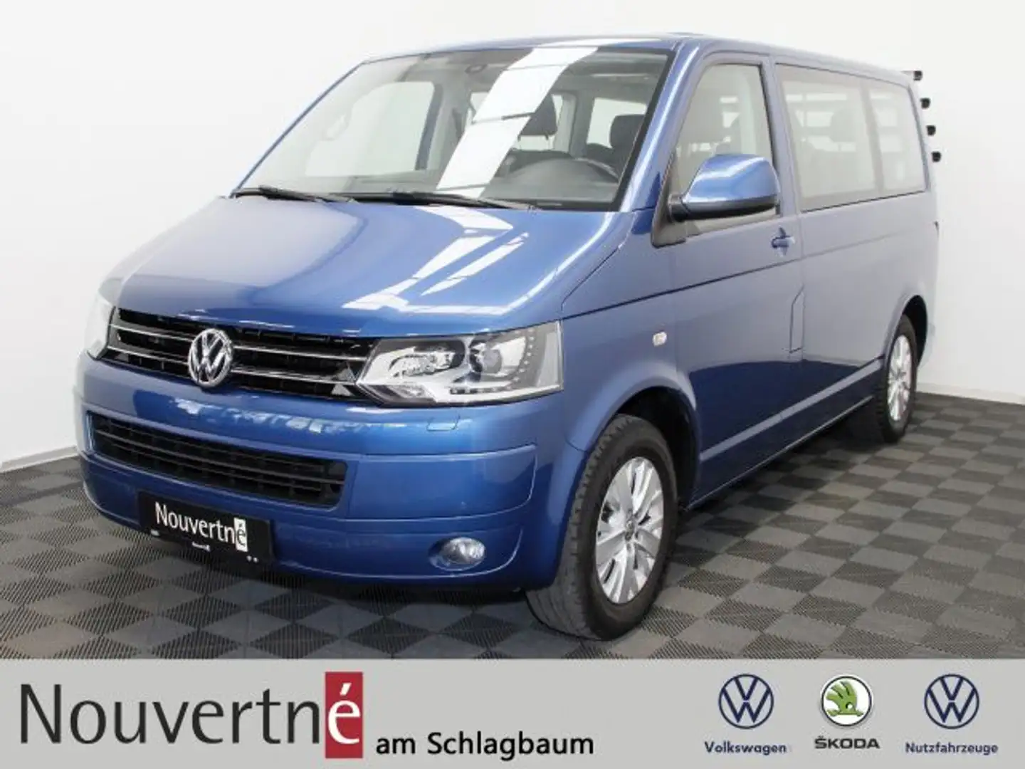 Volkswagen T5 Multivan 2.0 TSI Comfortline + Navi + Bi-Xenon Modrá - 1