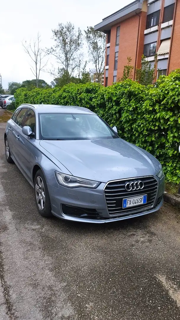 Audi A6 Avant 2.5 tdi 140cv auto - 1