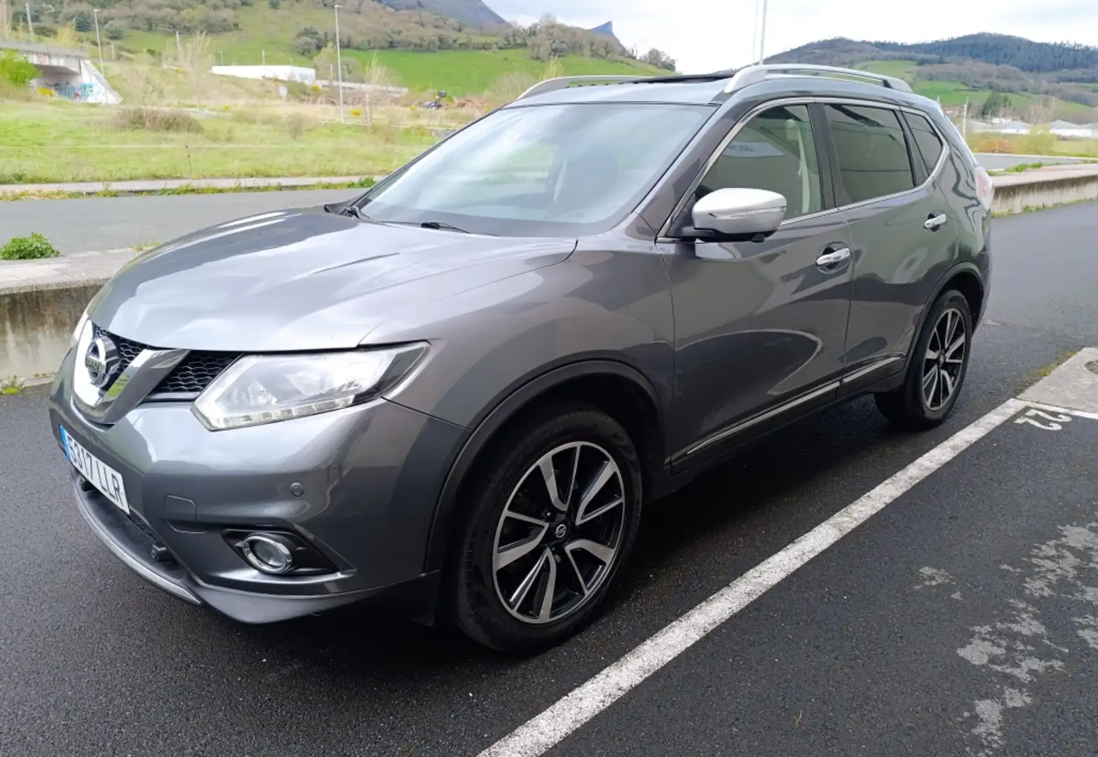 Nissan X-Trail 1.6 dCi 360 4x2 XTronic Gris - 2