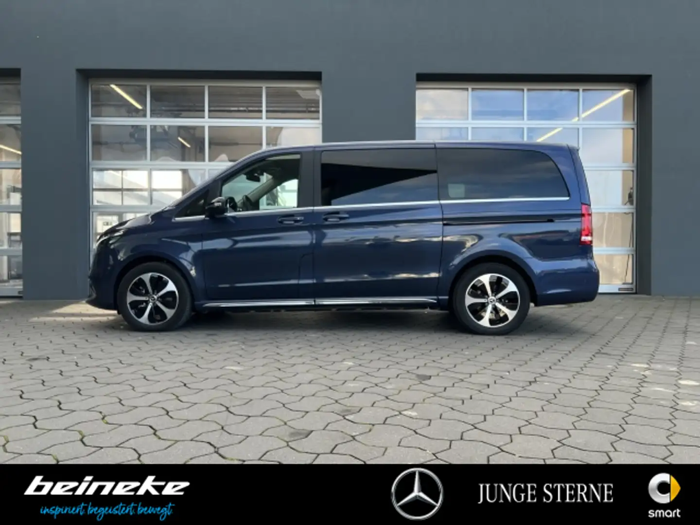 Mercedes-Benz EQV 300 EQV 300 AVANTGARDE L Pano+Airm+Leder+360°+Distro Blau - 2