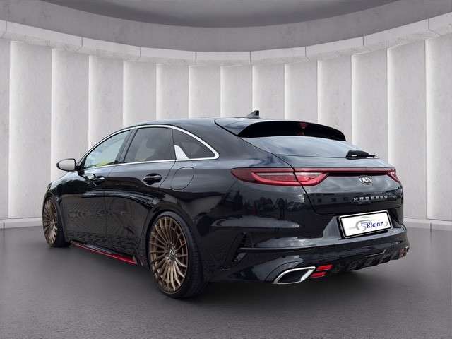 Kia GT+AUTOMATIK+LED+NAVIGATION+R-KAMERA+