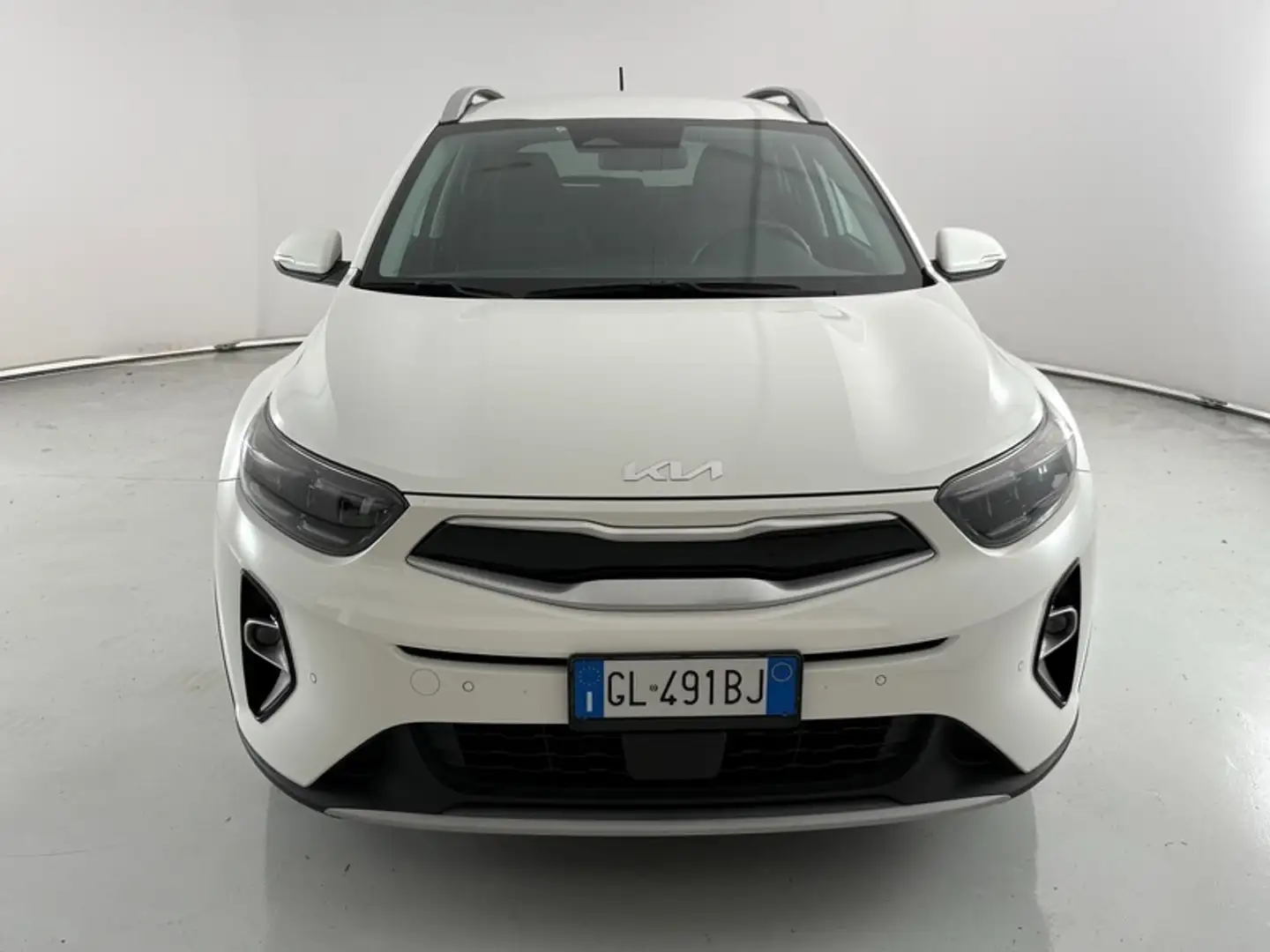 Kia Stonic 1.2 DPi GPL Style s/Design Pack Blanc - 2