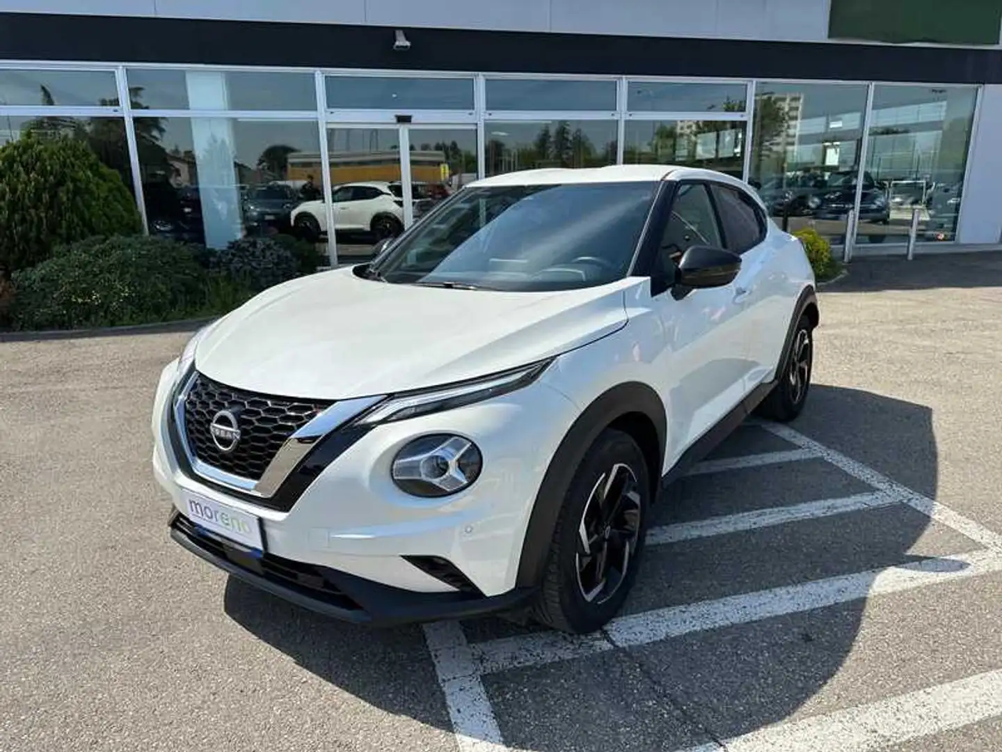 Nissan Juke 1.0 dig-t 114 CV N-Connecta Bianco - 1