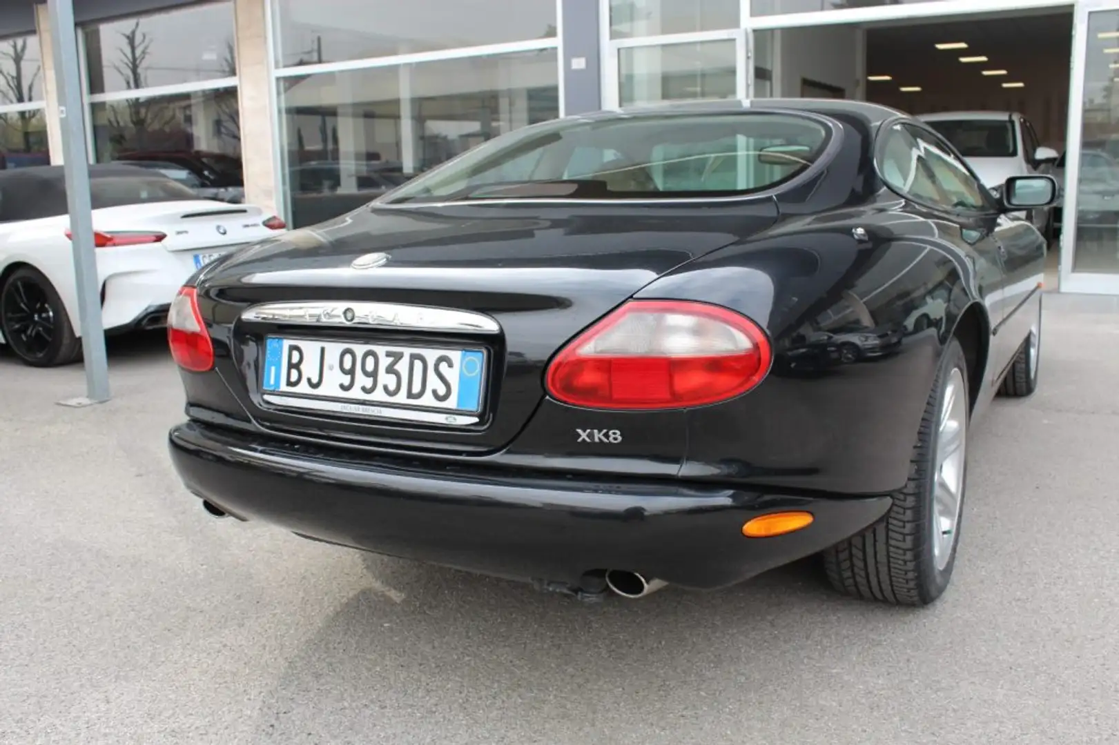 Jaguar XK8 4.0 Coupé Nero - 2