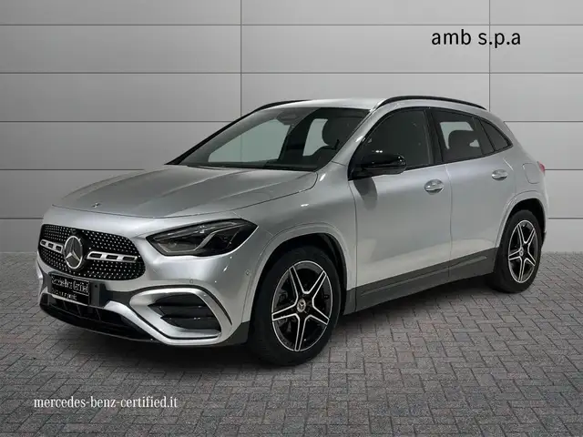 Mercedes-Benz GLA 180 GLA 180 AMG Line Adv Plus