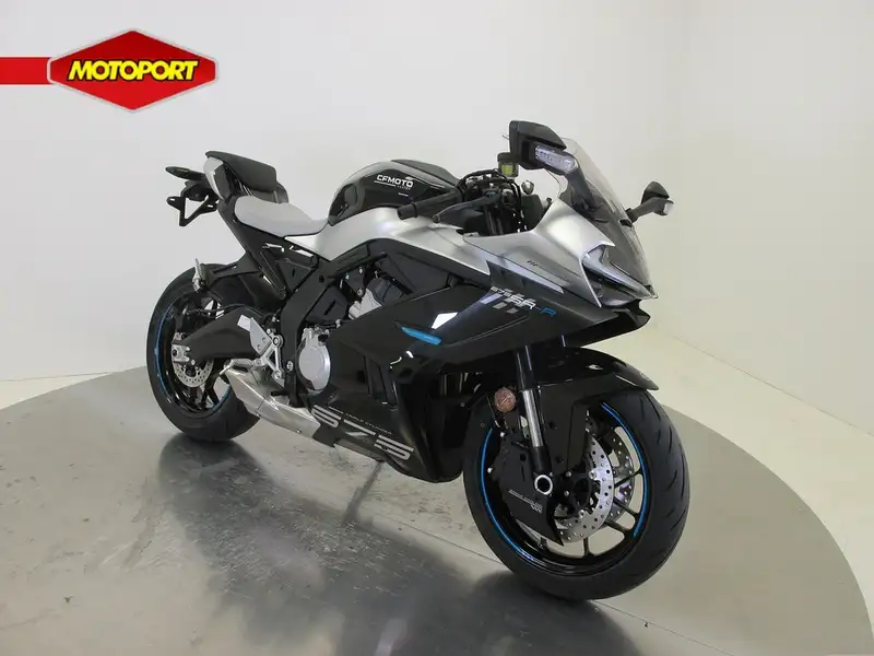 CFMOTO 675SR-R - foto 2