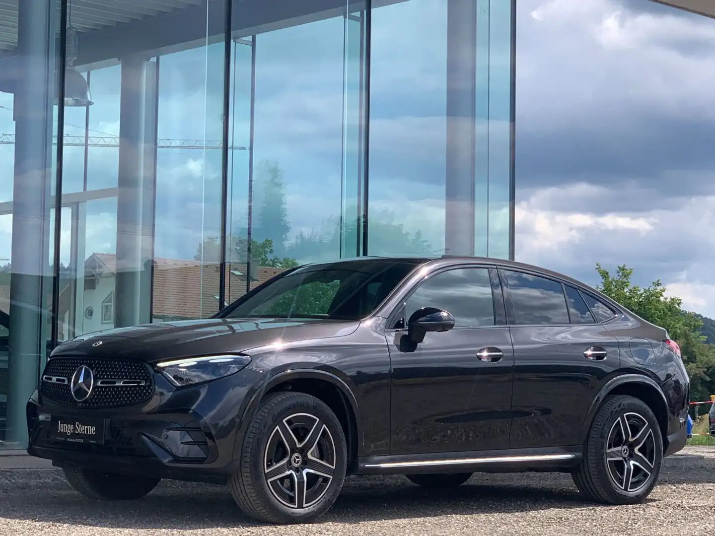 Mercedes-Benz GLC 300 de 4MATIC Coupé mit EQ Hybrid Technologie Österrei - 2