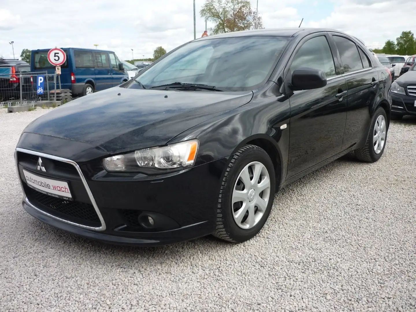 Mitsubishi Lancer Sportback 1.6 "XTRA" Scheckheft TÜV:2/26! Fekete - 1
