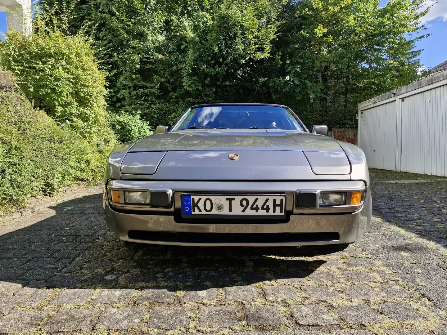 Porsche 944 Targa Grau - 1