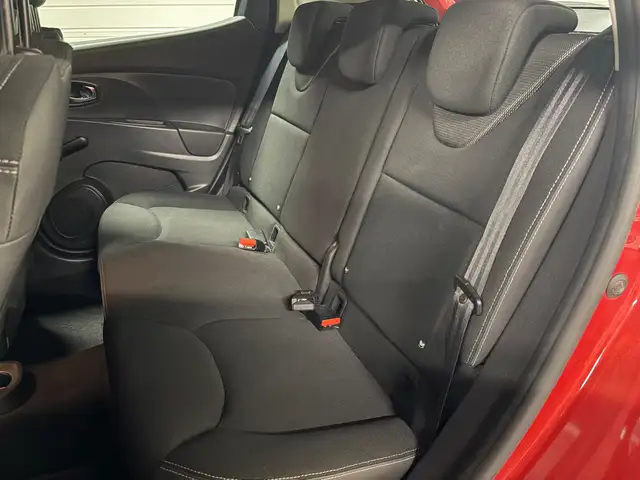 Renault Clio view 7