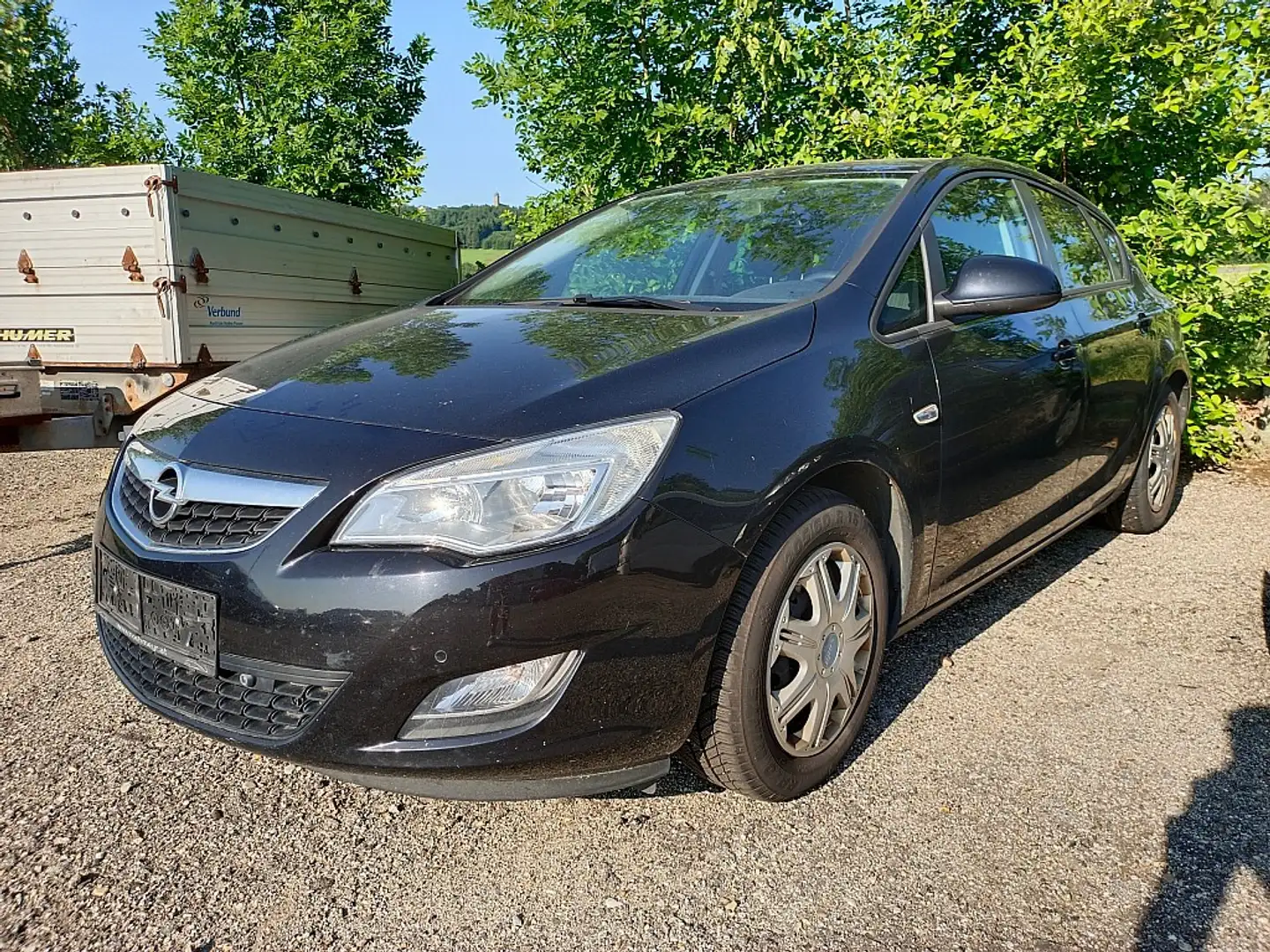 Opel Astra 1,4 Ecotec Edition Bastlerfahrzeug - Ölverbrauc... Schwarz - 1