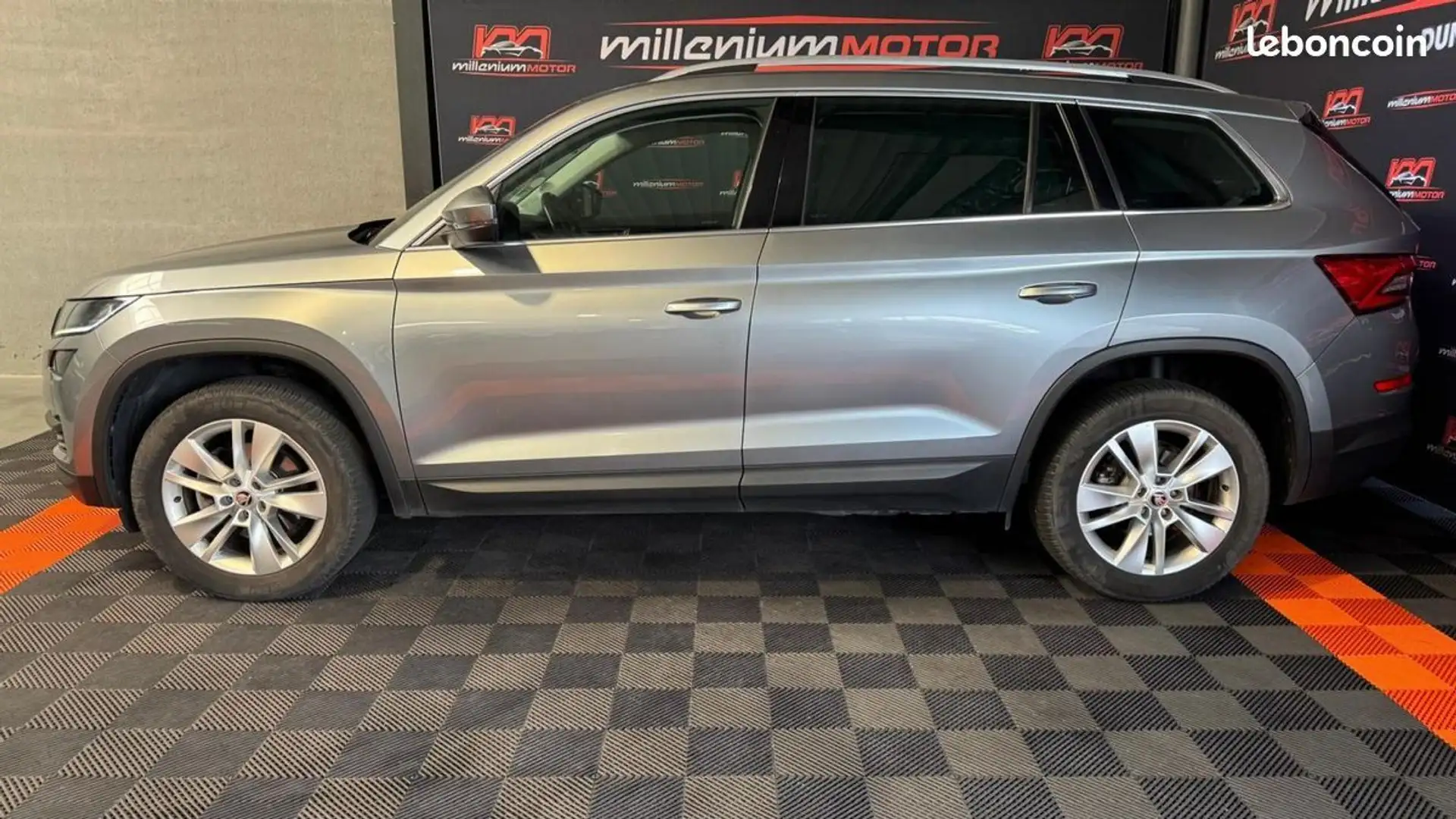Skoda Kodiaq style 2.0 tdi scr 150 cv garantie 6 mois Gris - 2