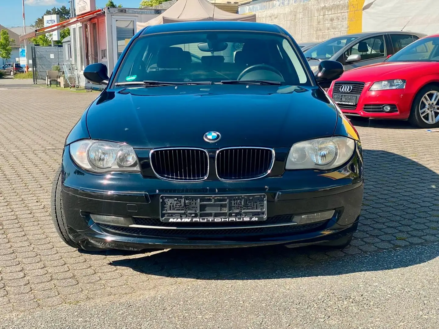 BMW 116 Baureihe 1 Lim. 116d Schwarz - 1