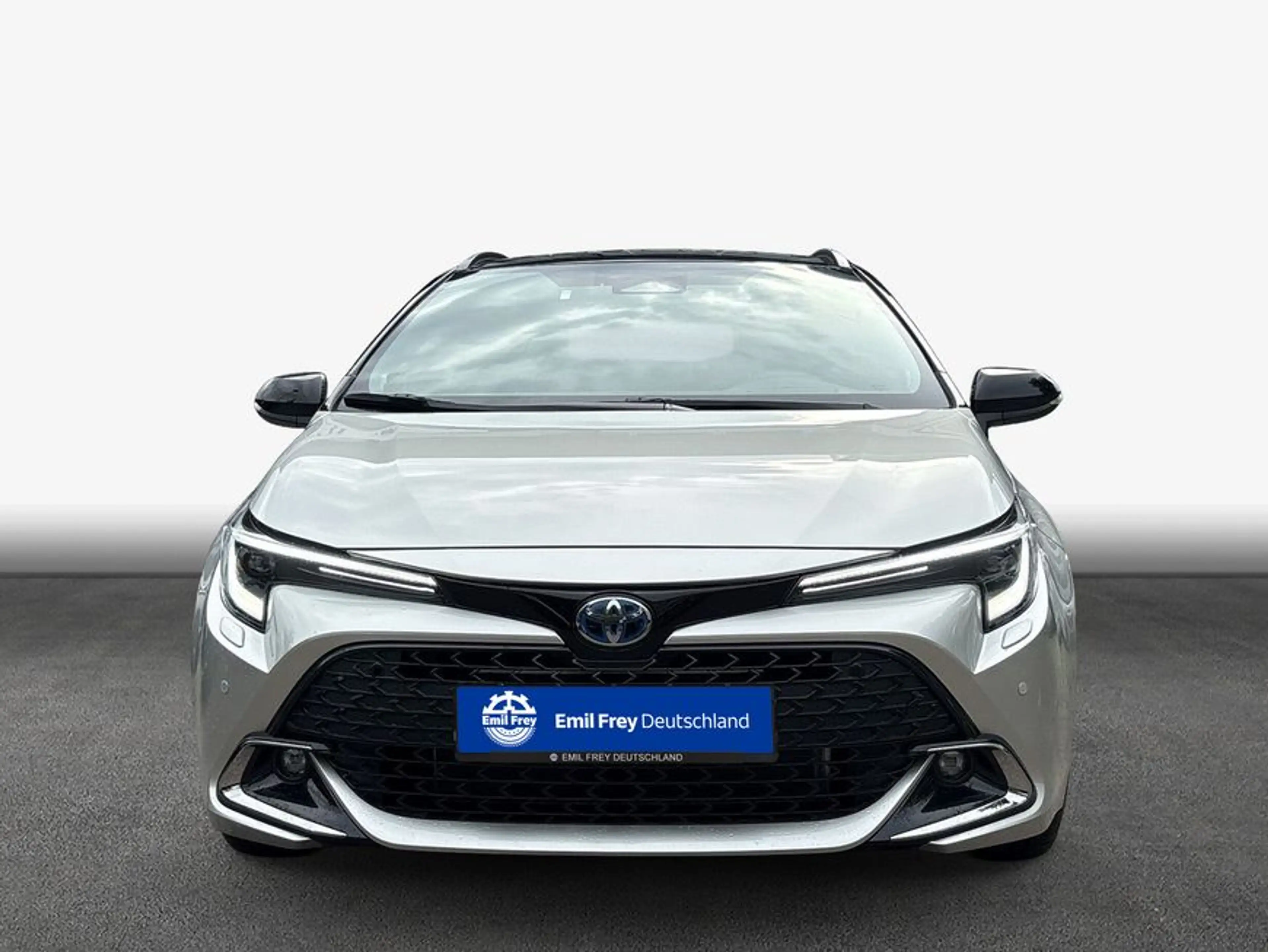 Toyota Corolla 2.0 Hybrid Touring Sports Lounge — photo 3