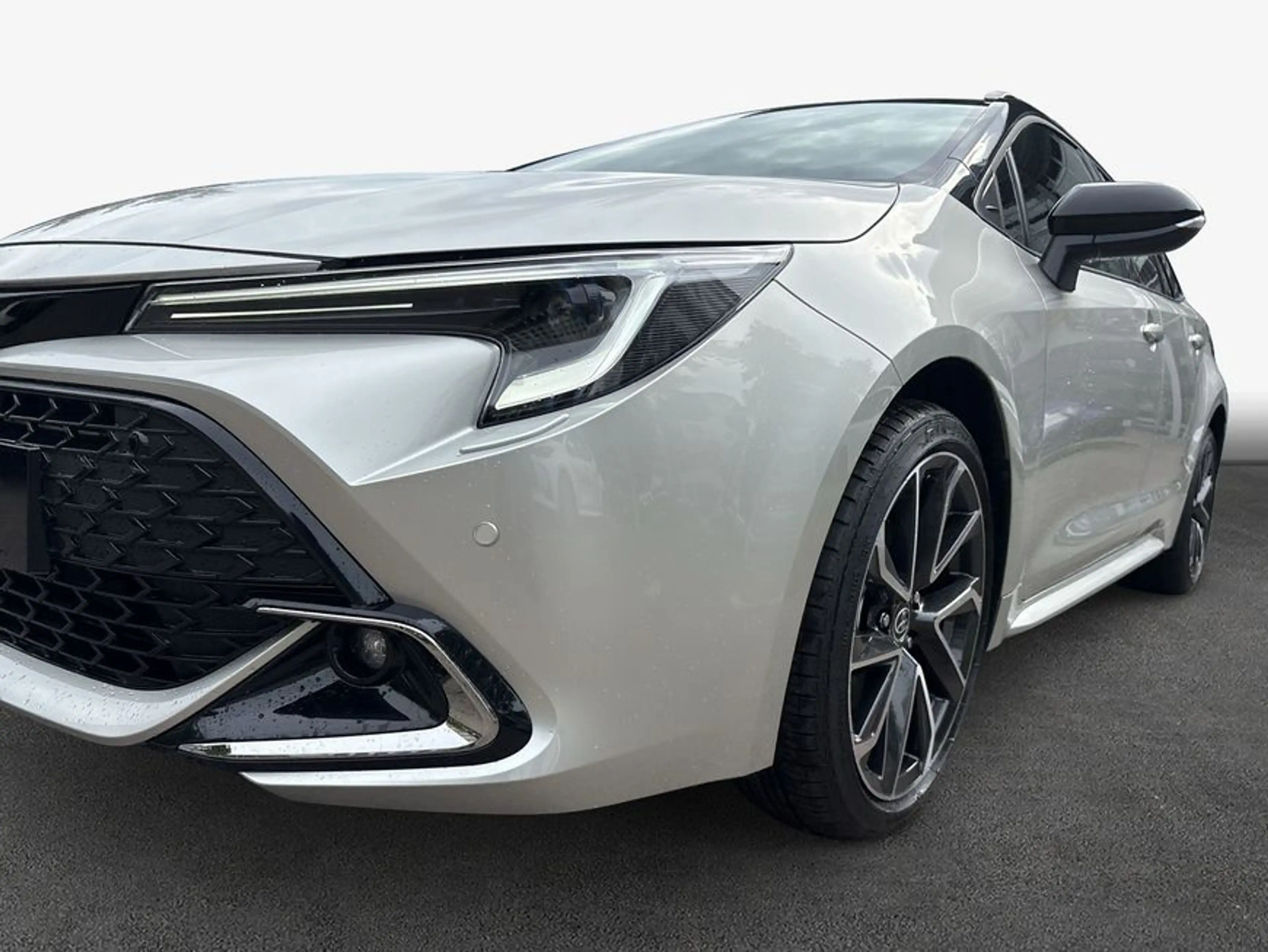 Toyota Corolla 2.0 Hybrid Touring Sports Lounge — photo 6