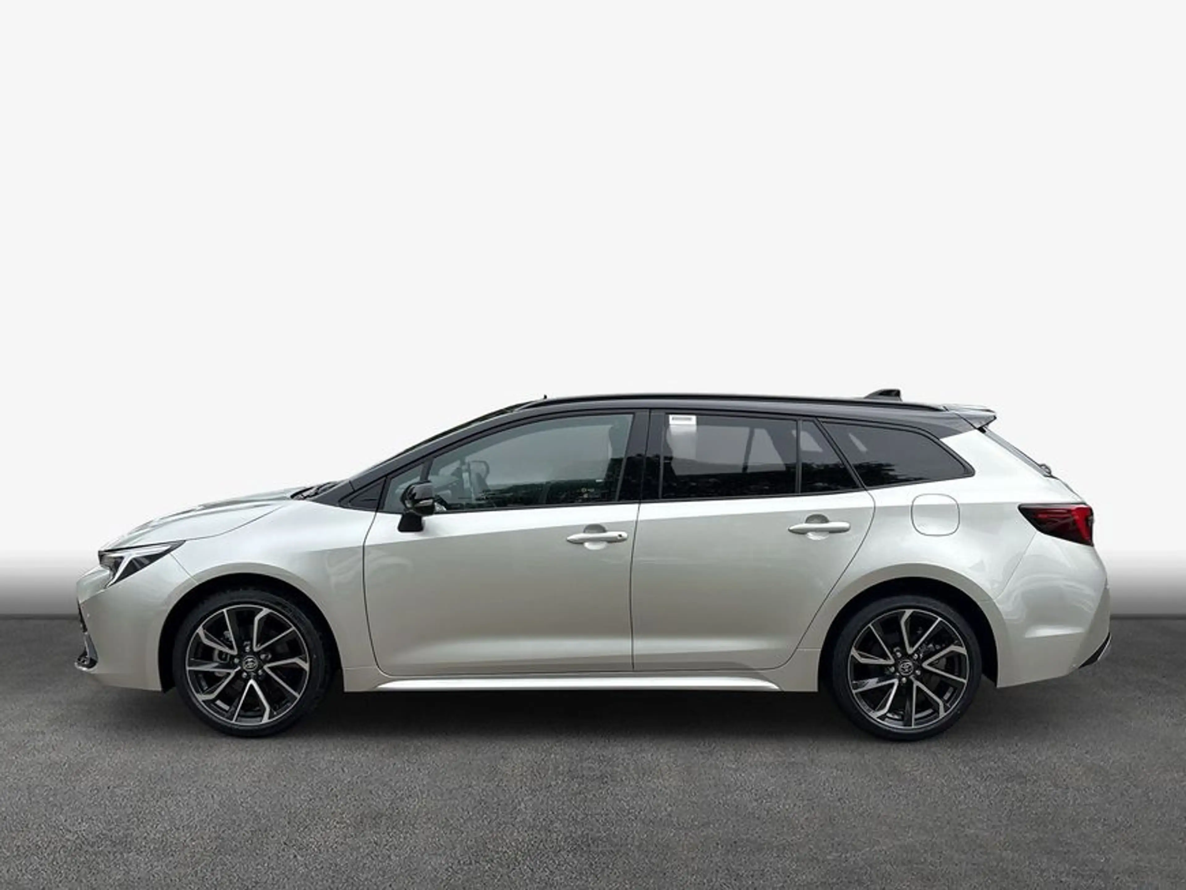 Toyota Corolla 2.0 Hybrid Touring Sports Lounge — photo 4