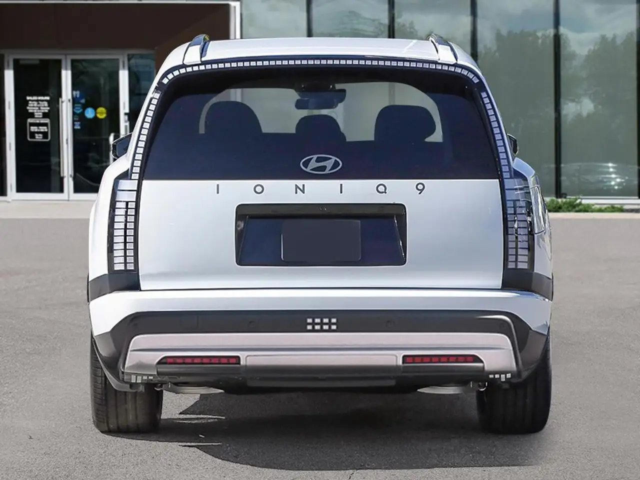 Hyundai IONIQ 9 снимка Hyundai IONIQ 9
