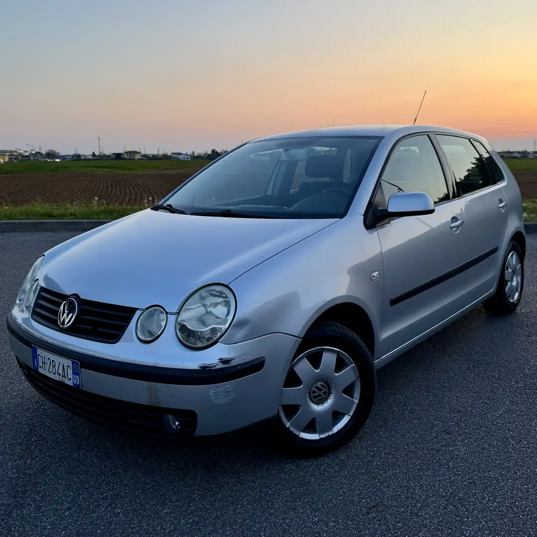 Volkswagen Polo 5p 1.2 Comfortline - 2