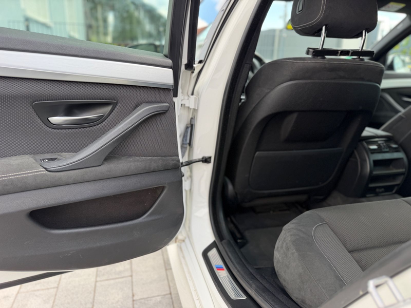 BMW 530 d M Paket /HEAD-UP/KAMERA/MFL/SHZ/AHK — photo 10