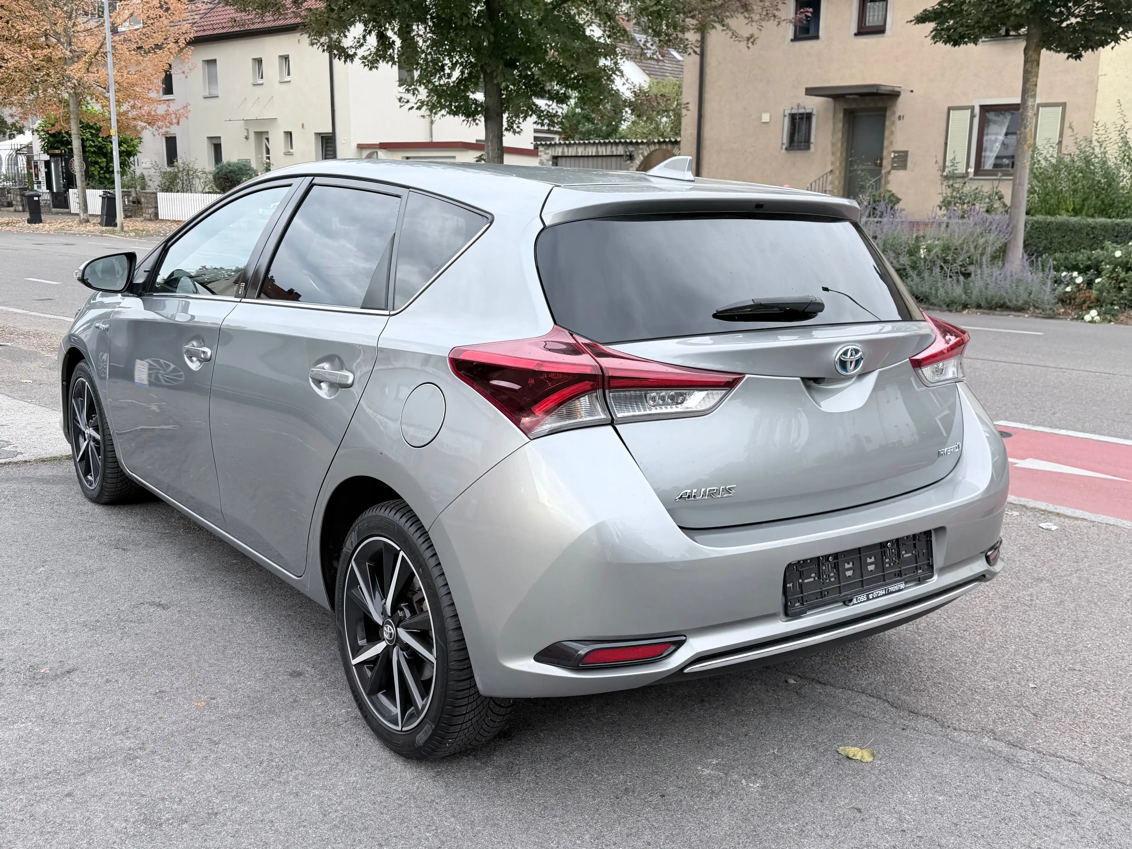 Toyota Auris Hybrid Team D/R-Kamera/Alu/LED/NSW/Keyless-Go — photo 6