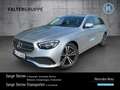 Mercedes-Benz E 220 E 220 d T AVANTGARDE+KAM+TWA+AMBI+EASYP+LED+SHZ Silber - thumbnail 1