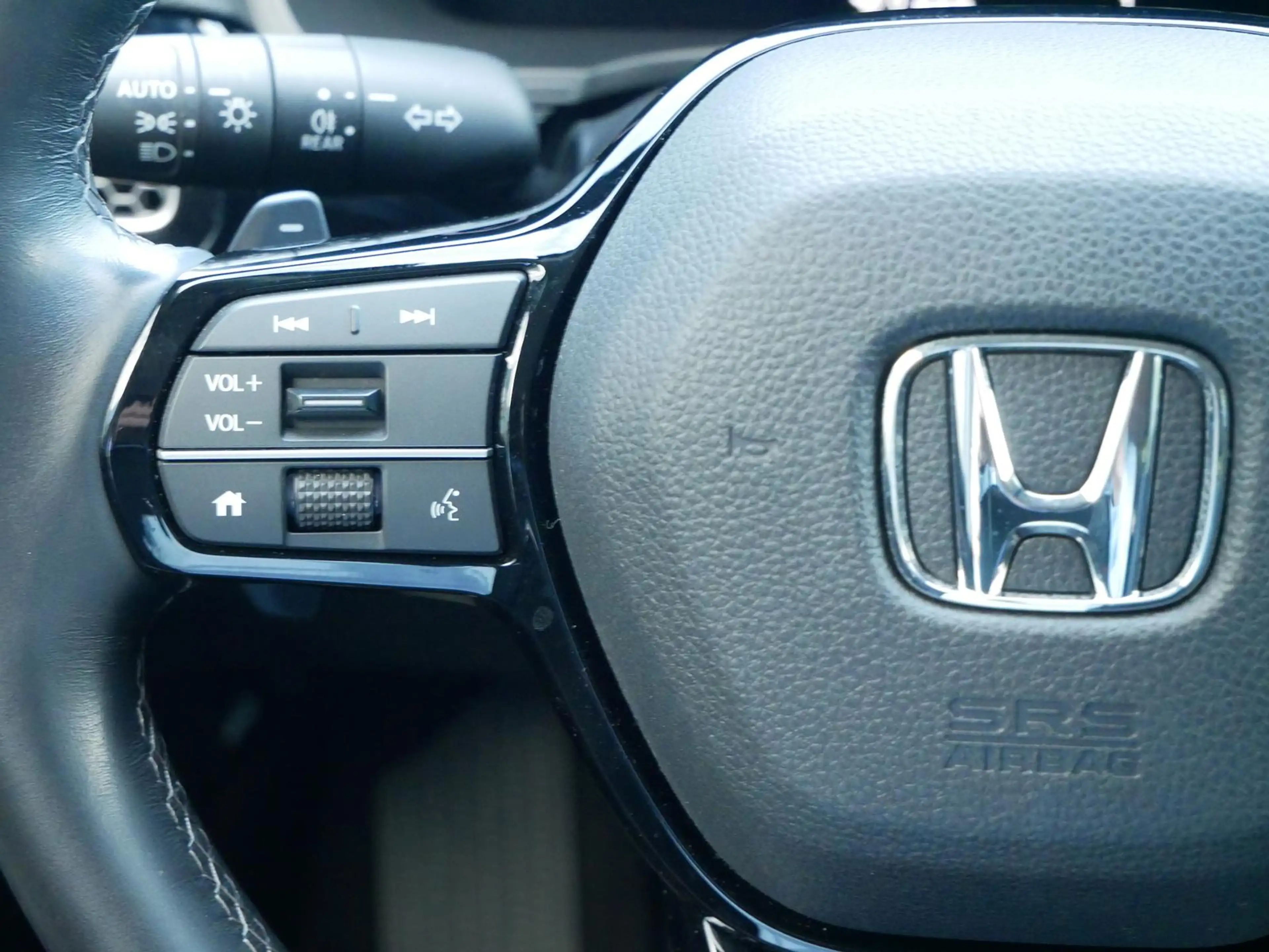 Honda Civic Hybrid 2.0 Elegance NAVI + LED + KAMERA — photo 14
