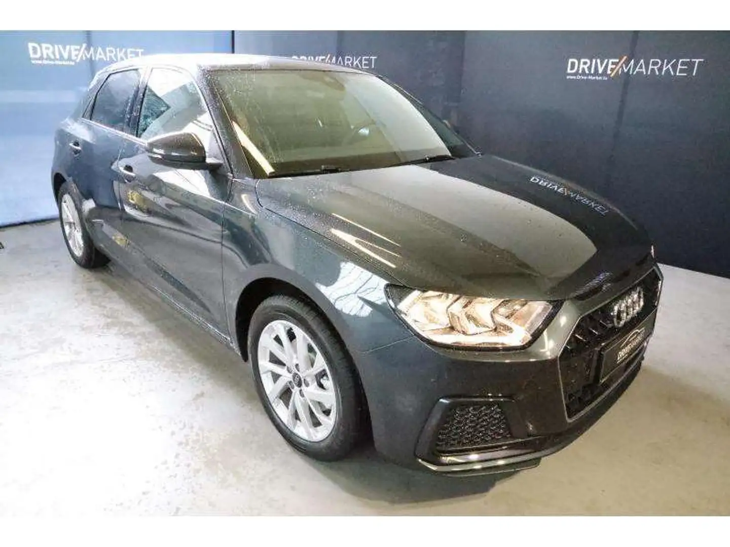 Audi A1 Advanced Grijs - 1