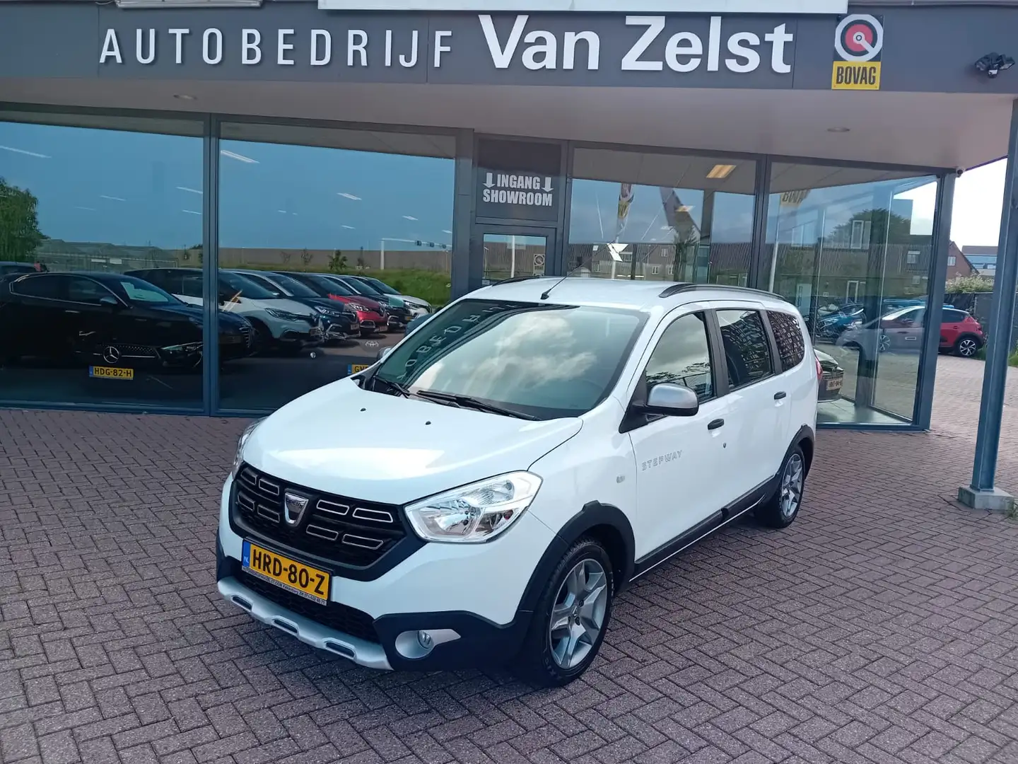 Dacia Lodgy 1.6 SCe 7p. Stepway, Airco, Multimediasysteem, Nav Beyaz - 1