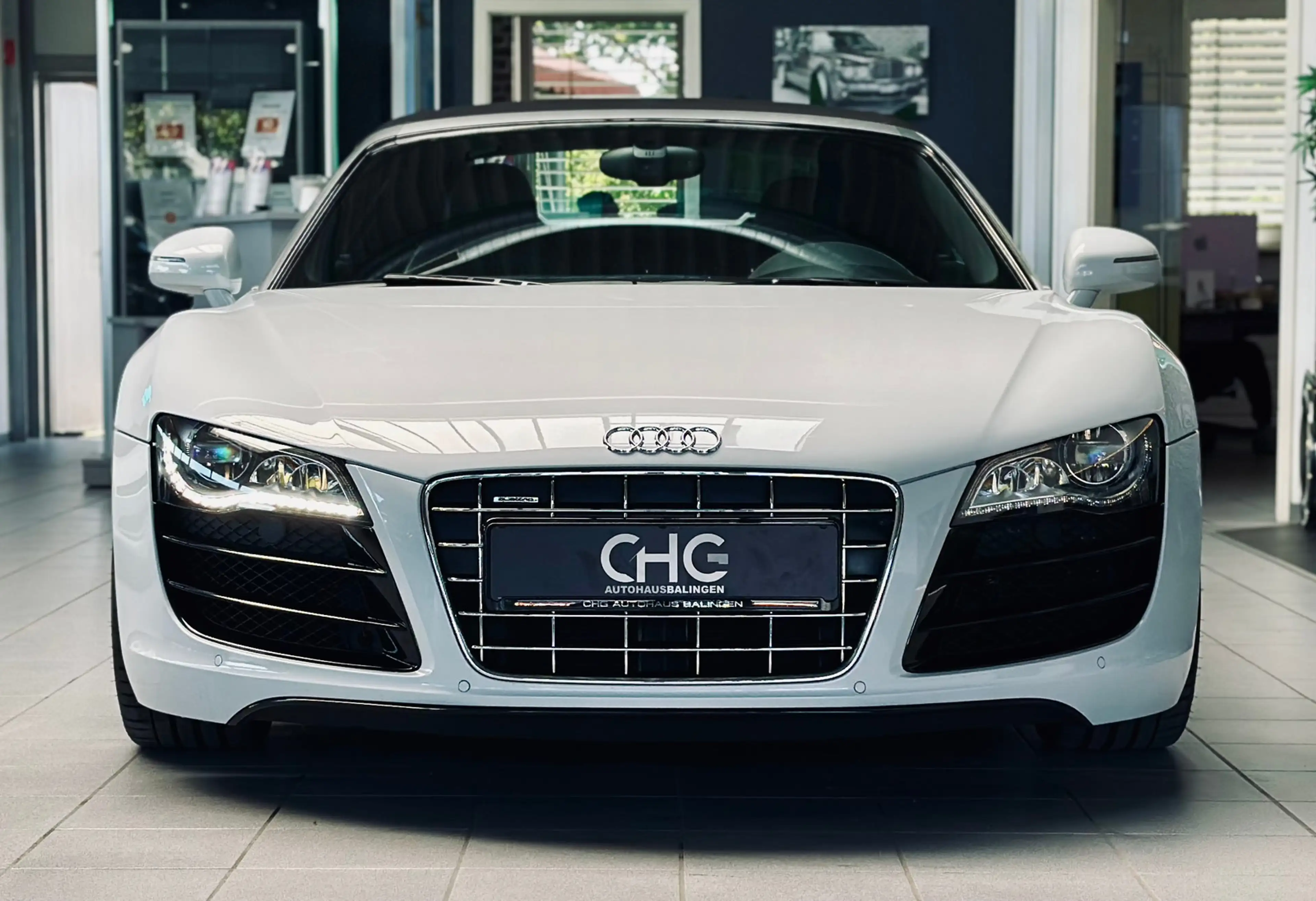 Audi R8 Spyder 5.2 FSI quattro|B&O|KAMERA|NAVI|SHZ — photo 2