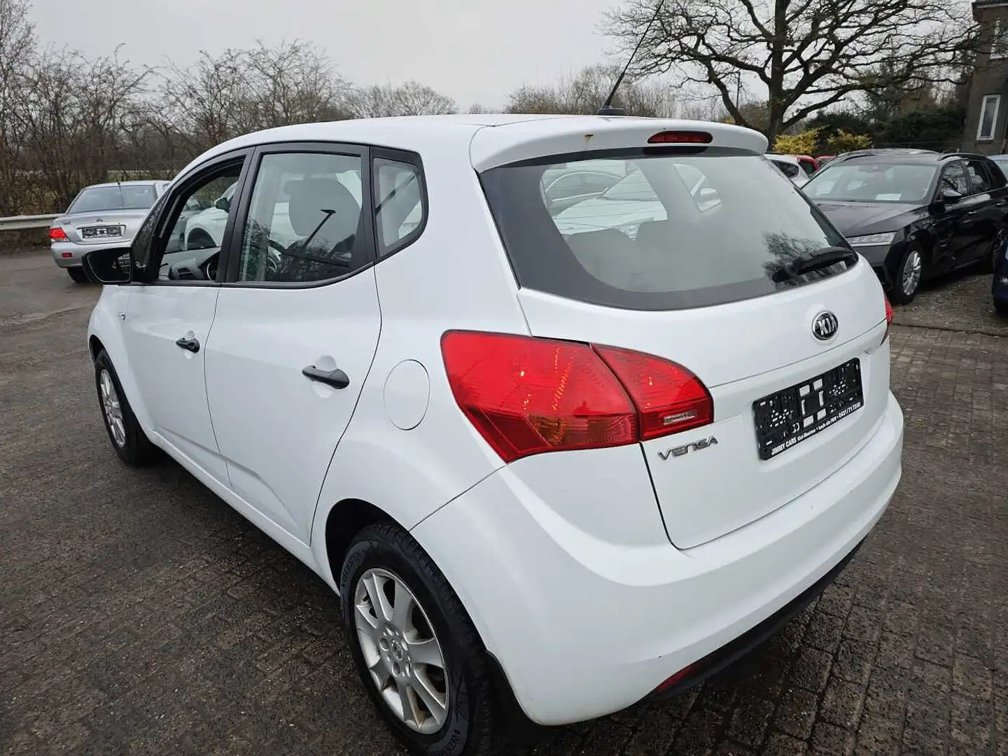 Kia Venga 1.4 CVVT Dream Team Edition Weiß - 2