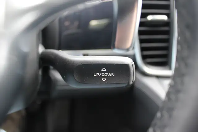 Porsche Panamera view 29
