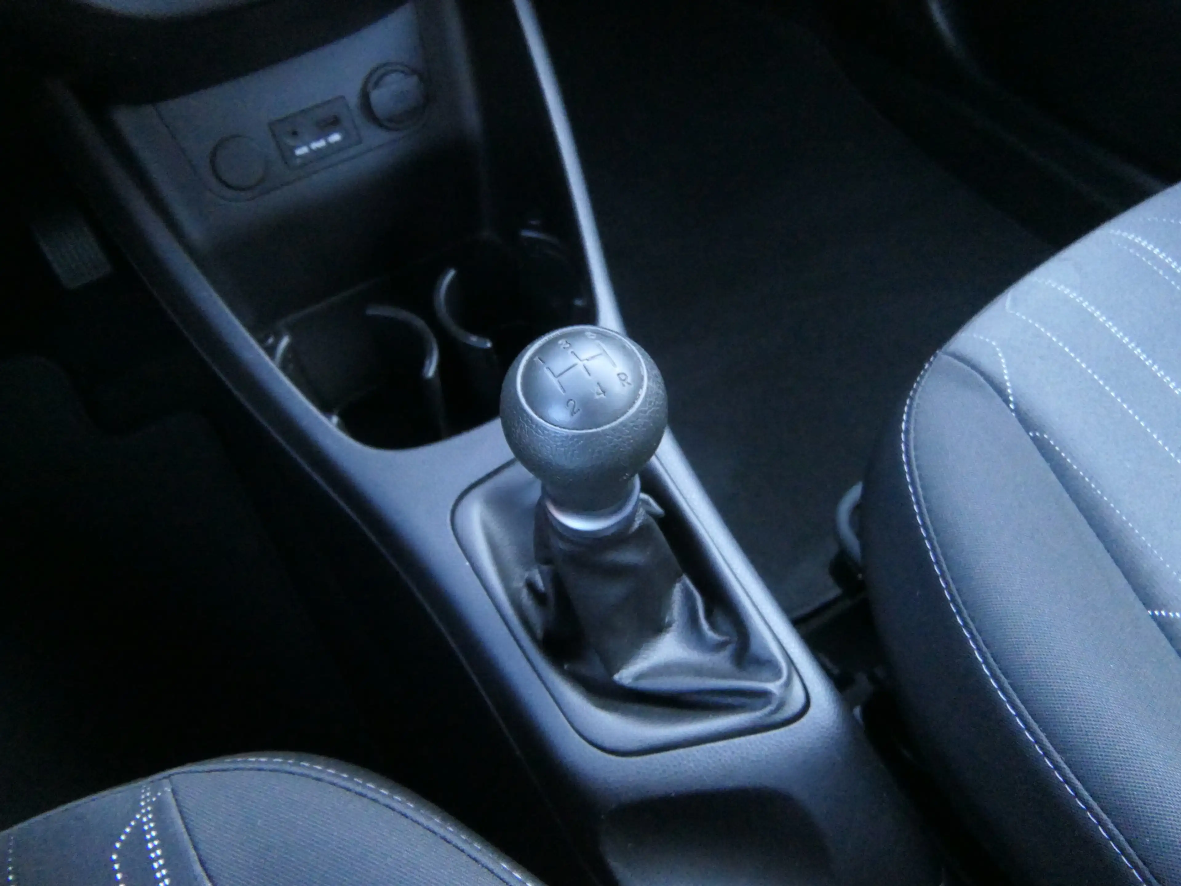 Kia Picanto 1.0 CVVT ISG Comfort Pack | Airco — photo 28