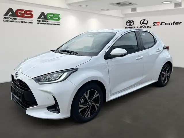 Toyota Yaris Hybrid 1,5L Teamplayer Safety + Comfort Paket