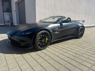 V8 Roadster F1 Edition