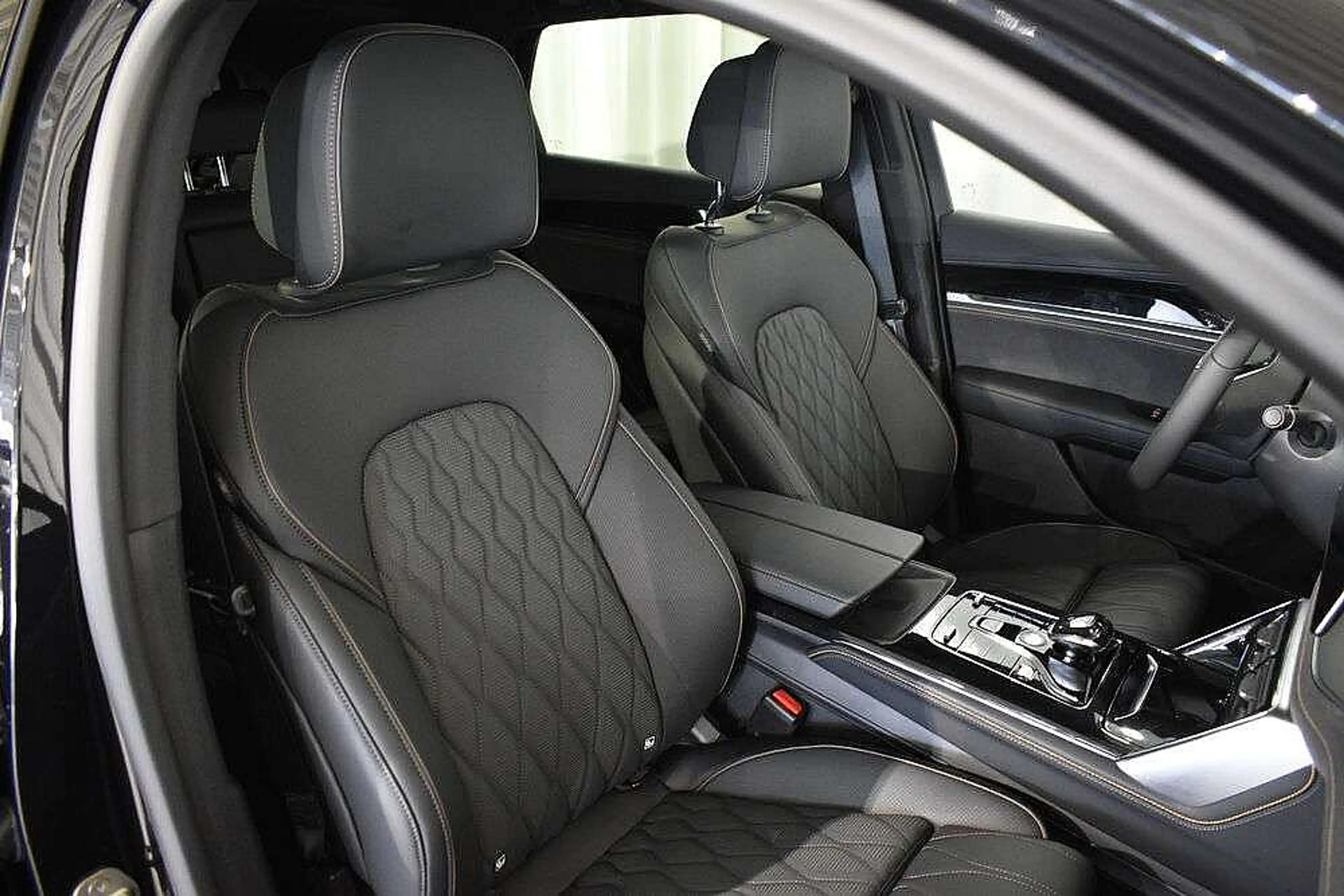 BYD Tang NEW Tang EV 4WD Flagship *7Sitzer* *Aktionsprei... — photo 15