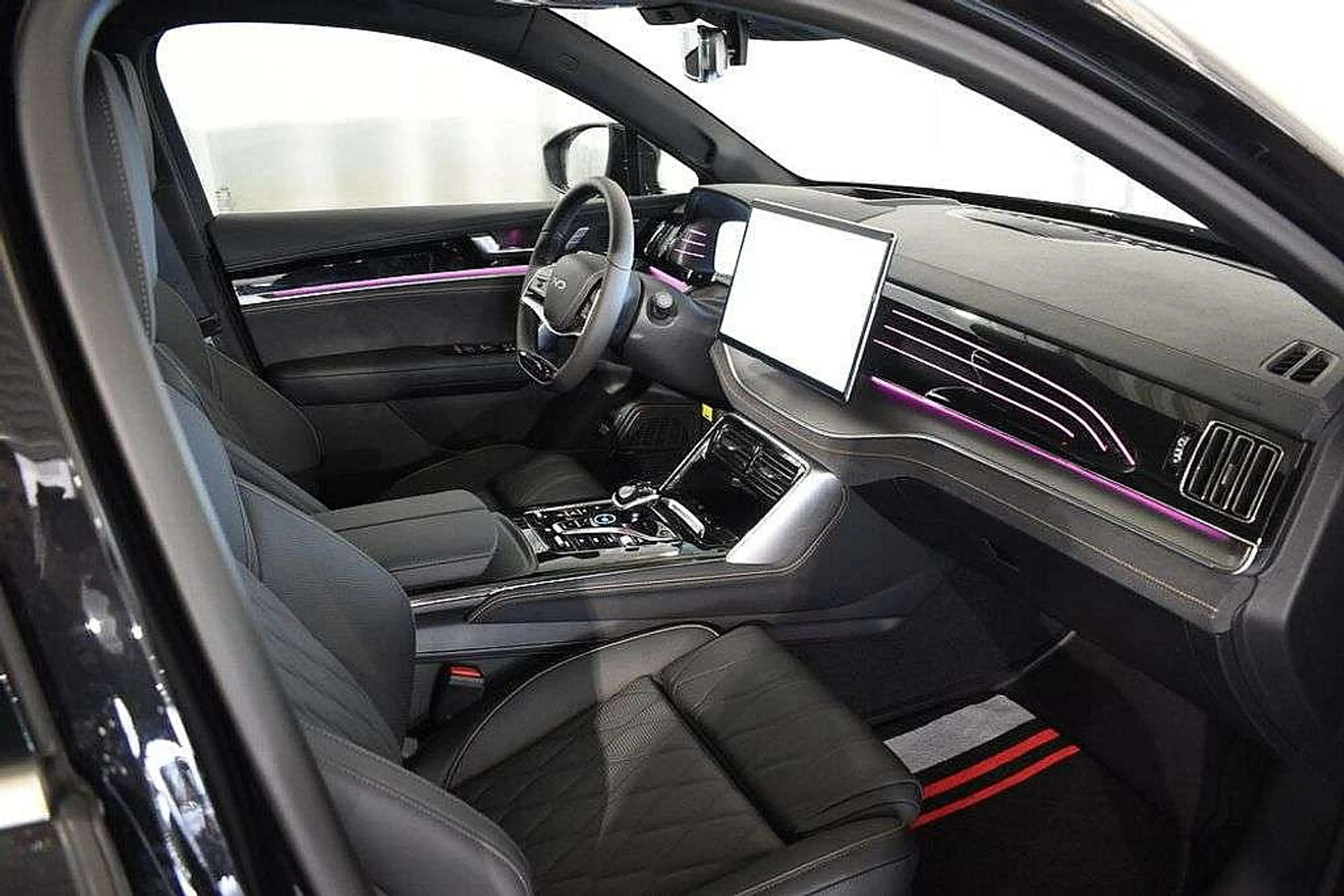 BYD Tang NEW Tang EV 4WD Flagship *7Sitzer* *Aktionsprei... — photo 3