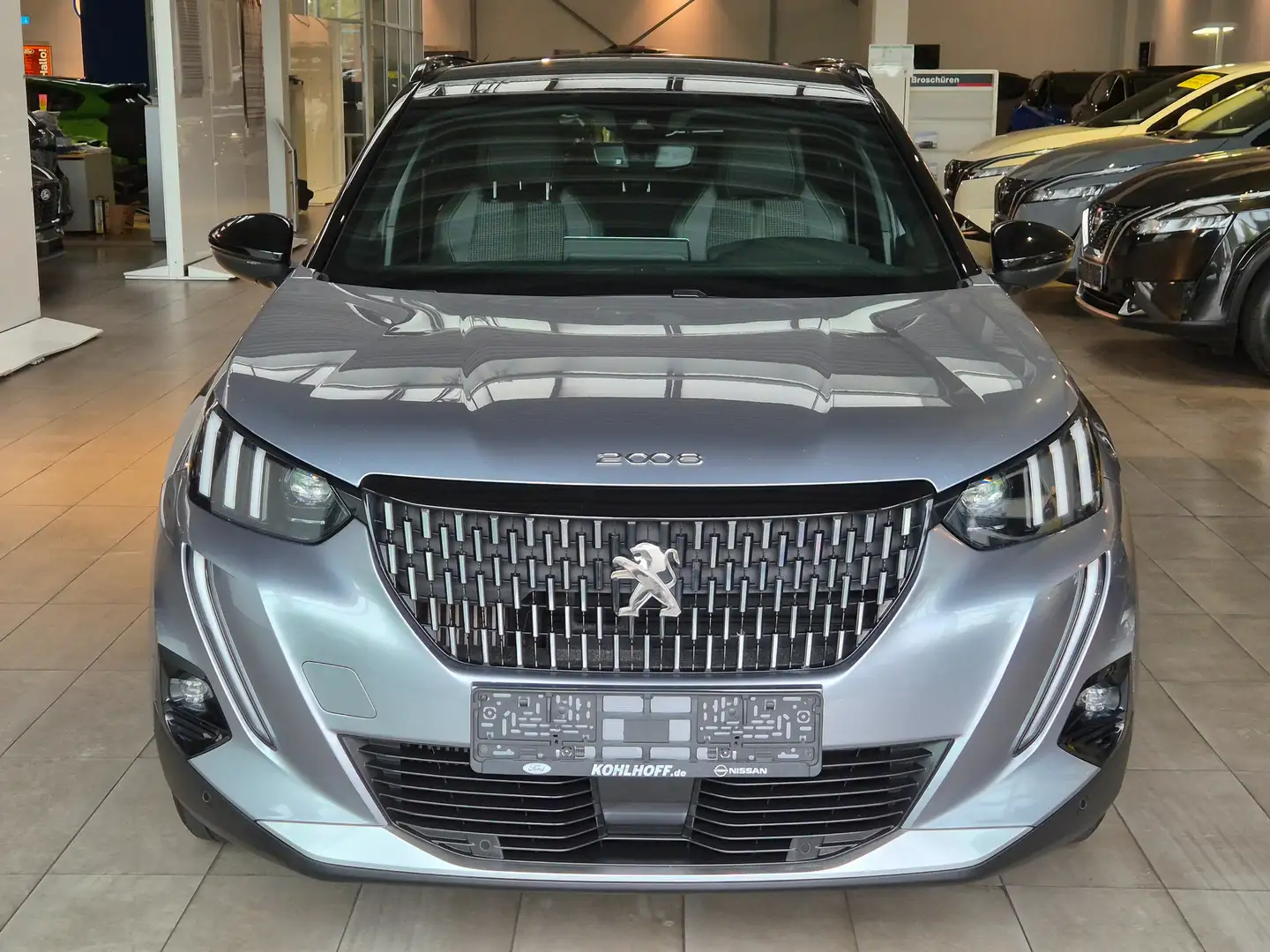Peugeot 2008 1.2 PureTech 131PS Navi Klimaautomatik 180° LED Argent - 2
